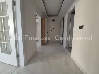 SABRİ PINARBAŞI'dan ÖNCEPHE AYRI MUTFAK 2+1 SIFIR DAİRE