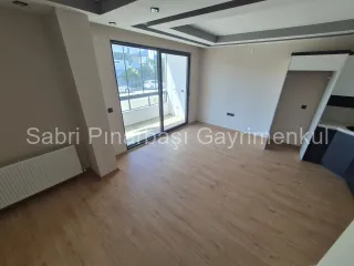 SABRİ PINARBAŞI'dan ALTINKUM'da SATILIK ÖNCEPHE YÜKSEK GİRİŞ 2+1 DAİRE