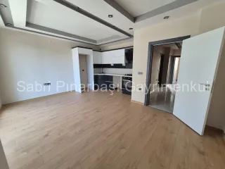 SABRİ PINARBAŞI'dan ALTINKUM'da SATILIK ÖNCEPHE YÜKSEK GİRİŞ 2+1 DAİRE