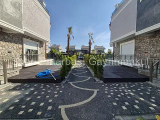 SABRİ PINARBAŞI'dan GÜRE'de SATILIK MÜSTAKİL HAVUZLU SIFIR VİLLA