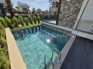 SABRİ PINARBAŞI'dan GÜRE'de SATILIK MÜSTAKİL HAVUZLU SIFIR VİLLA