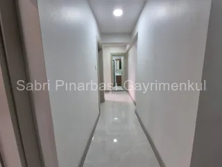 SABRİ PINARBAŞIN'dan İKİZÇAY'da SATILIK 2+1 ÖNCEPHE FULL YAPILI DAİRE