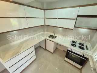 SABRİ PINARBAŞIN'dan İKİZÇAY'da SATILIK 2+1 ÖNCEPHE FULL YAPILI DAİRE