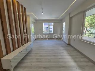 SABRİ PINARBAŞIN'dan İKİZÇAY'da SATILIK 2+1 ÖNCEPHE FULL YAPILI DAİRE