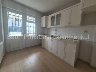 SABRİ PINARBAŞI'dan TEK YETKİLİ AKÇAY'da DOĞALGAZLI 2+1 DAİRE