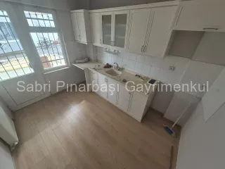 SABRİ PINARBAŞI'dan TEK YETKİLİ AKÇAY'da DOĞALGAZLI 2+1 DAİRE