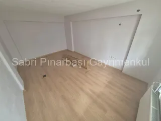 SABRİ PINARBAŞI'dan TEK YETKİLİ AKÇAY'da DOĞALGAZLI 2+1 DAİRE