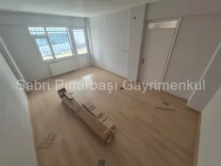 SABRİ PINARBAŞI'dan TEK YETKİLİ AKÇAY'da DOĞALGAZLI 2+1 DAİRE
