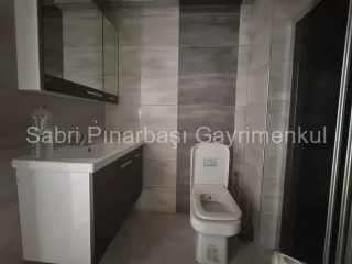 SABRİ PINARBAŞI'dan TEK YETKİLİ AKÇAY'da DOĞALGAZLI 2+1 DAİRE