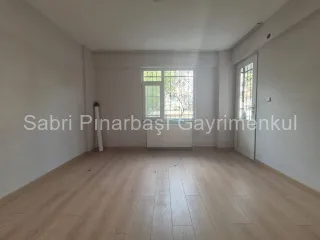 SABRİ PINARBAŞI'dan TEK YETKİLİ AKÇAY'da DOĞALGAZLI 2+1 DAİRE