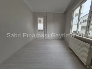 SABRİ PINARBAŞI'dan İKİZÇAY'da SATILIK 2+1 DAİRE