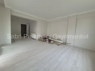 SABRİ PINARBAŞI'dan İKİZÇAY'da SATILIK 2+1 DAİRE