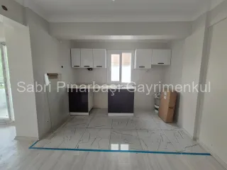 SABRİ PINARBAŞI'dan İKİZÇAY'da SATILIK 2+1 DAİRE
