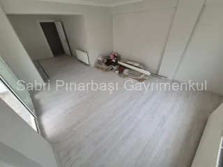 SABRİ PINARBAŞI'dan İKİZÇAY'da SATILIK 2+1 DAİRE