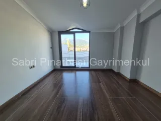 SABRİ PINARBAŞI'dan AKÇAY'da SATILIK DUBLEKS DAİRE