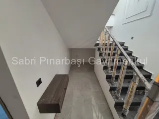 SABRİ PINARBAŞI GAYRİMENKUL'den AKÇAY'da SATILIK SIFIR TEK MÜSTAKİL HAVUZLU VİLLA