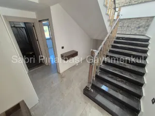 SABRİ PINARBAŞI GAYRİMENKUL'den AKÇAY'da SATILIK SIFIR TEK MÜSTAKİL HAVUZLU VİLLA