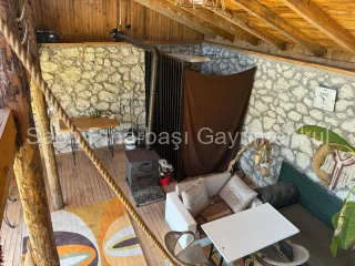 SABRİ PINARBAŞI'dan HAVRAN KARALAR'da SATILIK 12.300m2 TARLA İÇİNDE TAŞ EV