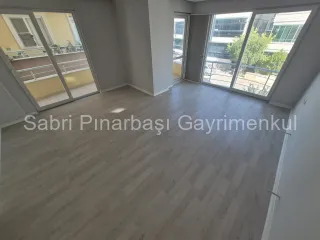 SABRİ PINARBAŞI'dan ALTINKUM'da SATILIK ÖNCEPHE KÖŞE 2+1 DAİRE