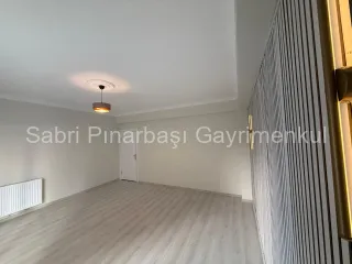 SABRİ PINARBAŞI'dan EDREMİT'te SATILIK SIFIR 2+1 ÖNCEPHE DAİRE