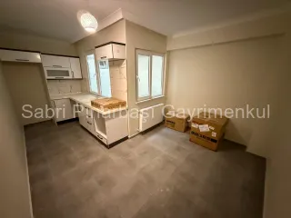 SABRİ PINARBAŞI'dan EDREMİT'te SATILIK SIFIR 2+1 ÖNCEPHE DAİRE