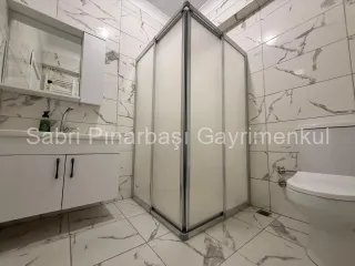 SABRİ PINARBAŞI'dan EDREMİT'te SATILIK SIFIR 2+1 ÖNCEPHE DAİRE