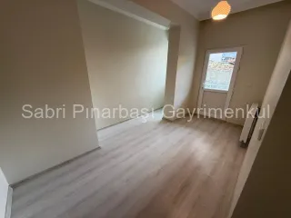 SABRİ PINARBAŞI'dan EDREMİT'te SATILIK SIFIR 2+1 ÖNCEPHE DAİRE