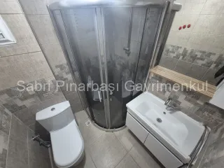SABRİ PINARBAŞI'dan AKÇAY MERKEZ'de SATILIK 2+1 DAİRE