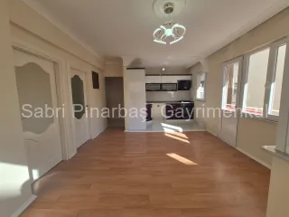 SABRİ PINARBAŞI'dan AKÇAY MERKEZ'de SATILIK 2+1 DAİRE