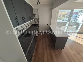 SABRİ PINARBAŞI 'dan AKÇAY'da SATILIK YÜKSEK GİRİŞ 3+1 ÖNCEPHE DAİRE