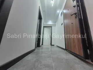 SABRİ PINARBAŞI 'dan AKÇAY'da SATILIK YÜKSEK GİRİŞ 3+1 ÖNCEPHE DAİRE
