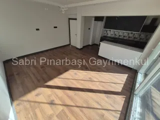 SABRİ PINARBAŞI 'dan AKÇAY'da SATILIK YÜKSEK GİRİŞ 3+1 ÖNCEPHE DAİRE