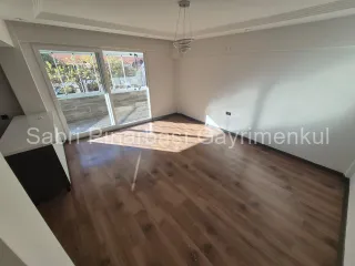 SABRİ PINARBAŞI 'dan AKÇAY'da SATILIK YÜKSEK GİRİŞ 3+1 ÖNCEPHE DAİRE