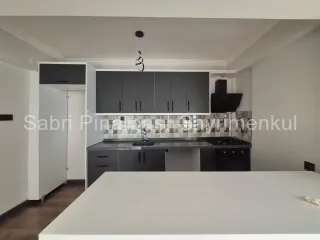 SABRİ PINARBAŞI 'dan AKÇAY'da SATILIK YÜKSEK GİRİŞ 3+1 ÖNCEPHE DAİRE