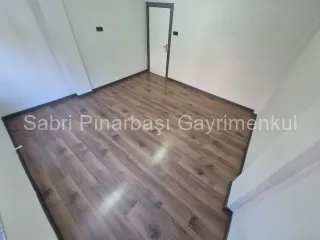 SABRİ PINARBAŞI 'dan AKÇAY'da SATILIK YÜKSEK GİRİŞ 3+1 ÖNCEPHE DAİRE
