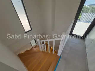 SABRİ PINARBAŞI'dan GÜRE'de ULTRA LÜKS SATILIK TEK MÜSTAKİL HAVUZLU VİLLA