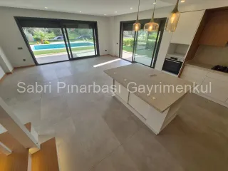 SABRİ PINARBAŞI'dan GÜRE'de ULTRA LÜKS SATILIK TEK MÜSTAKİL HAVUZLU VİLLA