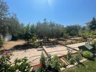 ALTINOLUK 'ta 1350 M2 ARSA İÇERİSİNDE SATILIK MÜSTAKİL VİLLA