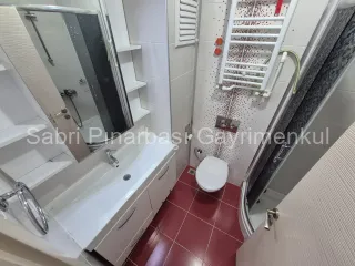 SABRİ PINARBAŞI'dan AKÇAY'da SATILIK GENİŞ ÖNCEPHE 3+1 DAİRE