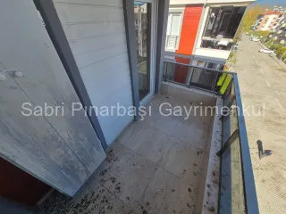SABRİ PINARBAŞI'dan ALTINKUM'da SATILIK EBEVEYN BANYOLU DOĞALGAZLI 2+1 DAİRE