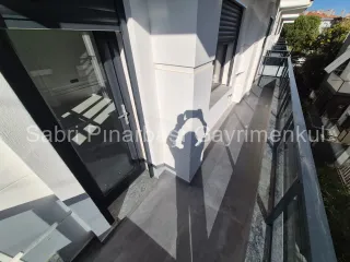 SABRİ PINARBAŞI'dan İKİZÇAY'da SATILIK DENİZ'e ÇOK YAKIN 2+1 SIFIR DAİRE