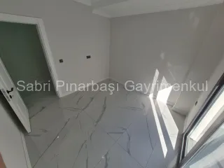 SABRİ PINARBAŞI'dan İKİZÇAY'da SATILIK DENİZ'e ÇOK YAKIN 2+1 SIFIR DAİRE