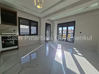 SABRİ PINARBAŞI'dan İKİZÇAY'da SATILIK DENİZ'e ÇOK YAKIN 2+1 SIFIR DAİRE