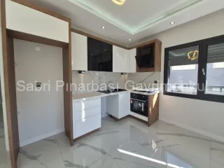 SABRİ PINARBAŞI'dan İKİZÇAY'da SATILIK DENİZ'e ÇOK YAKIN 2+1 SIFIR DAİRE