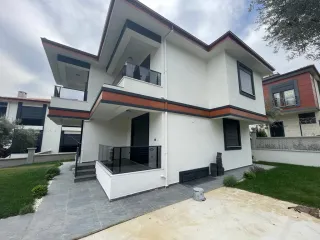 SABRİ PINARBAŞI'dan GÜRE'de SATILIK MÜSTAKİL VİLLA