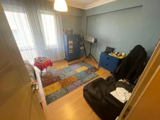 SABRİ PINARBAŞI'dan AKÇAY MERKEZ'de ŞÖMİNELİ SATILIK 2+1 DAİRE