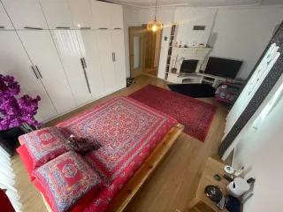 SABRİ PINARBAŞI'dan AKÇAY MERKEZ'de ŞÖMİNELİ SATILIK 2+1 DAİRE
