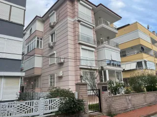 SABRİ PINARBAŞI'dan AKÇAY MERKEZ'de ŞÖMİNELİ SATILIK 2+1 DAİRE