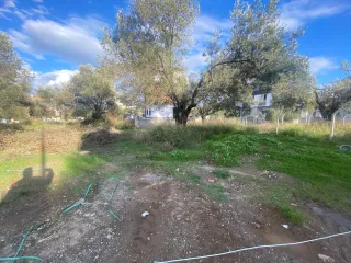 SABRİ PINARBAŞI'dan GÜRE'de SATILIK DENİZ TARAFINDA TEK VİLLALIK ARSA