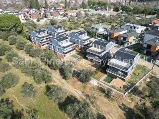 SABRİ PINARBAŞI'dan GÜRE'de SATILIK MÜSTAKİL HAVUZLU VİLLA